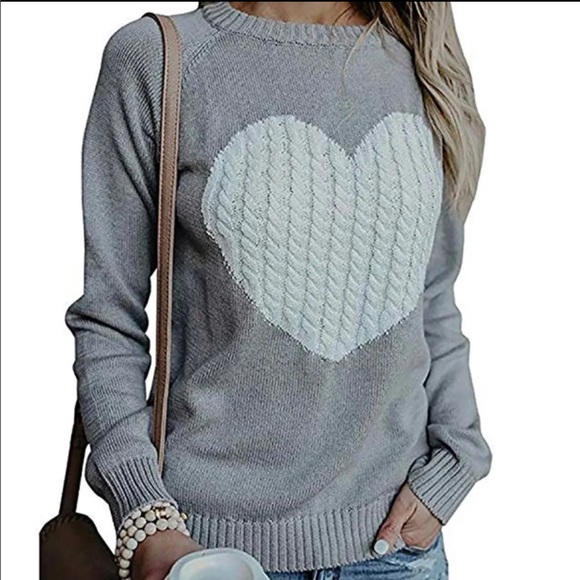 Gray Heart Pattern sweater - Picture 1 of 6